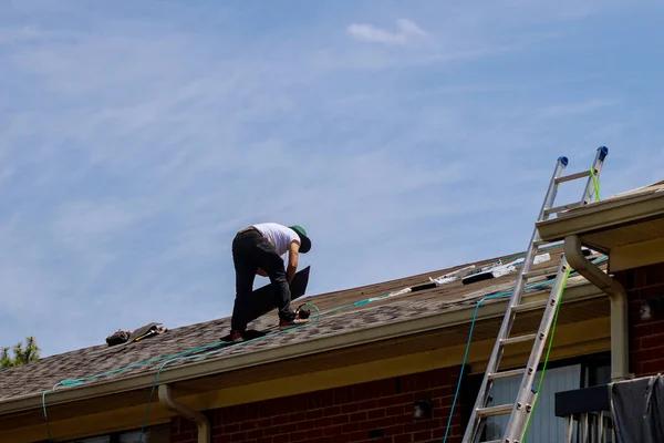 How to Prepare Your Home for Roof Installation in Greenville