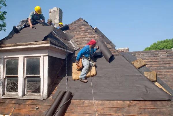 Essential Tips for a Smooth Roofing Installation in Groveland