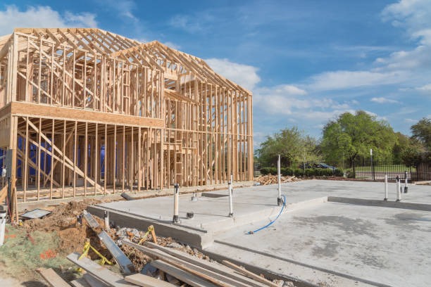 Why Little Elm Property Owners Work With General Contractors